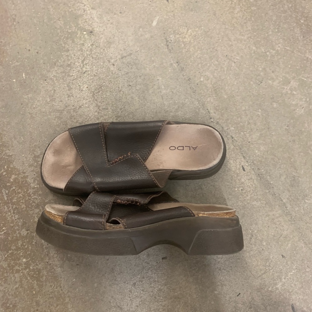 ALDO Women's genuine leather Brown Slide Sandals y2k chunky‎ platform sandals